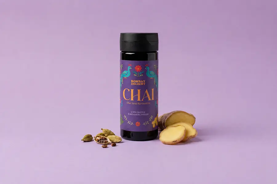 Chai Sirup Konzentrat, 270ml  (von Bombay Delight in Dosierflasche, Schwarztee Kardamom/Ingwer)