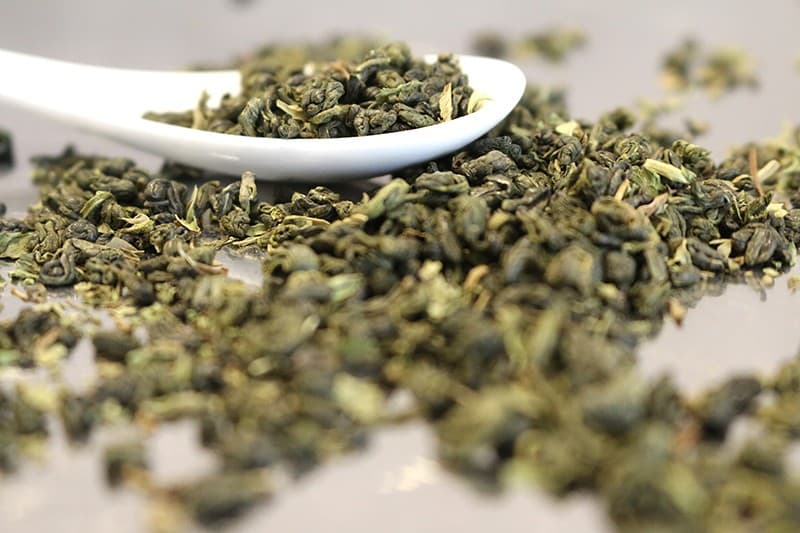 Green Menthos (Grüner Bio Tee mit Minze-Geschmack)
