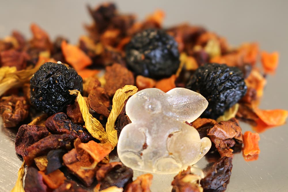 Süßes Häschen, 100g (🐣 Milder, natürlich aromatisierter Früchtetee mit Kirsch-Vanille-Geschmack)