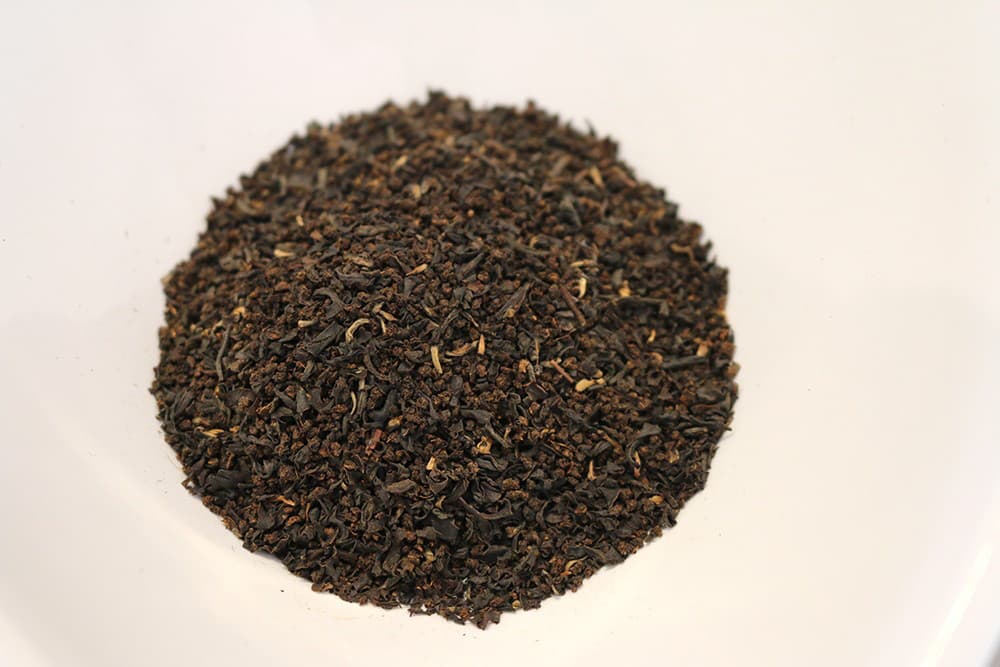 schwarzer-tee-irish-breakfast-tea-s Assam/Ceylon: Irish Breakfast Tea (Kräftig & Harmonisch)