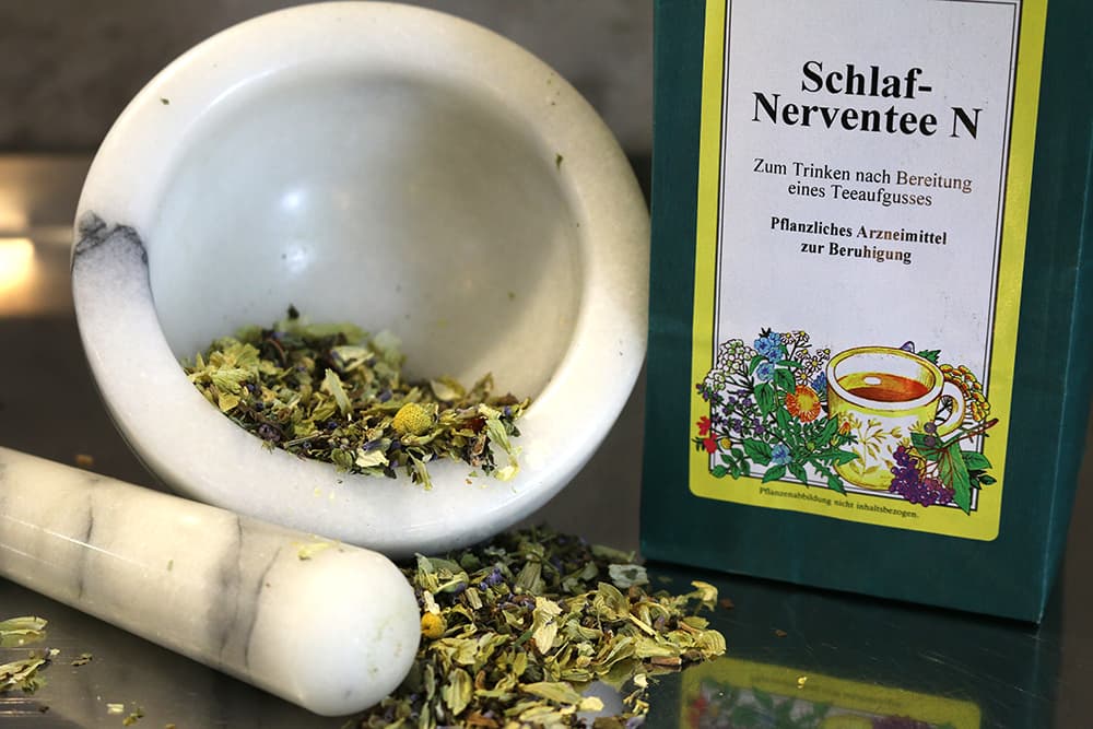 arzneitee-schlaf-und-nerventee-n-s Schlaf-Nerventee N, 100g (Pflanzliches Arzneimittel zur Beruhigung)