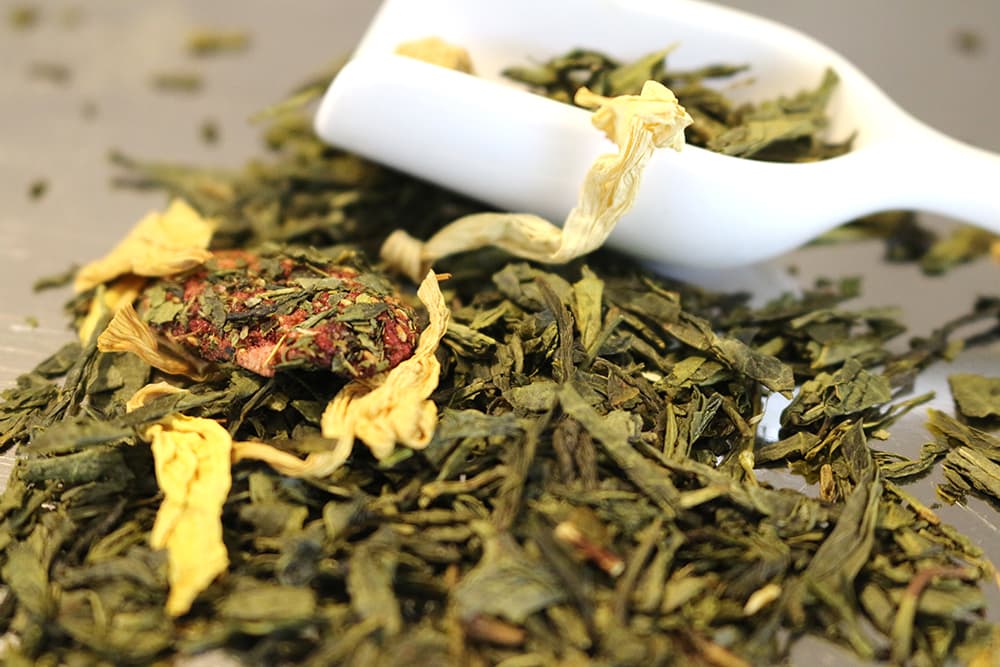 Kleiner Drache (Grüner Tee mit Erdbeer-Rhabarber-Geschmack, exklusiv im Online-Shop)