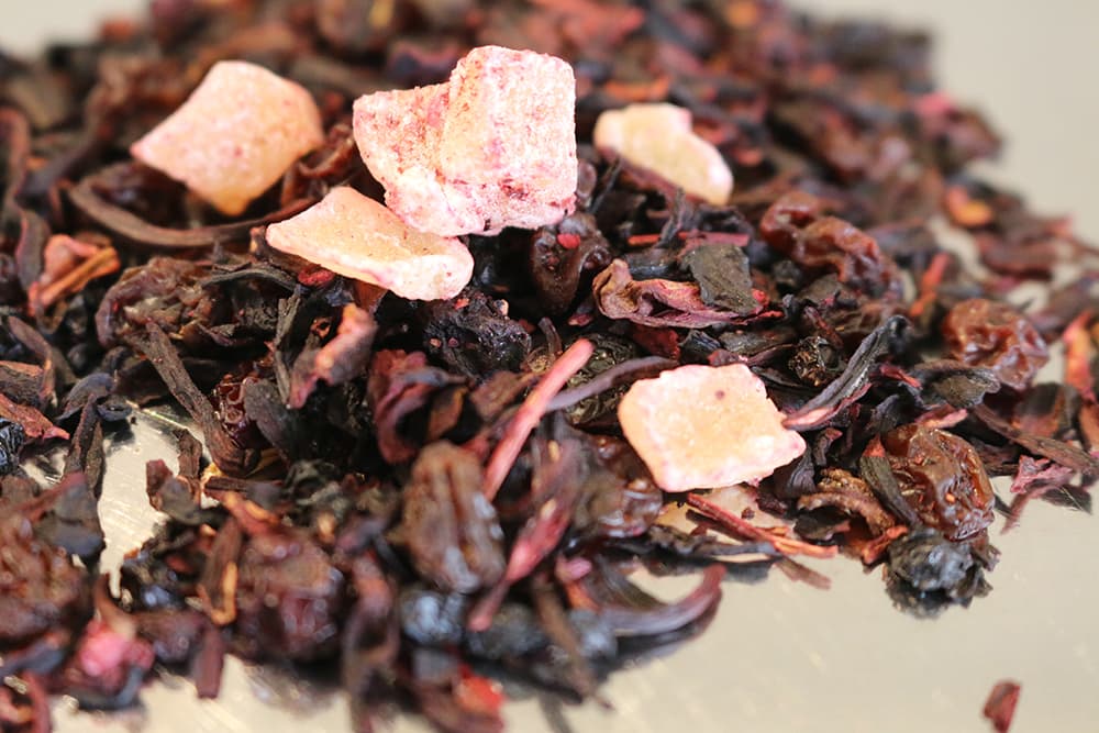 Fruchtbombe, 100g (Früchtetee mit Himbeer-Kirsch-Geschmack)