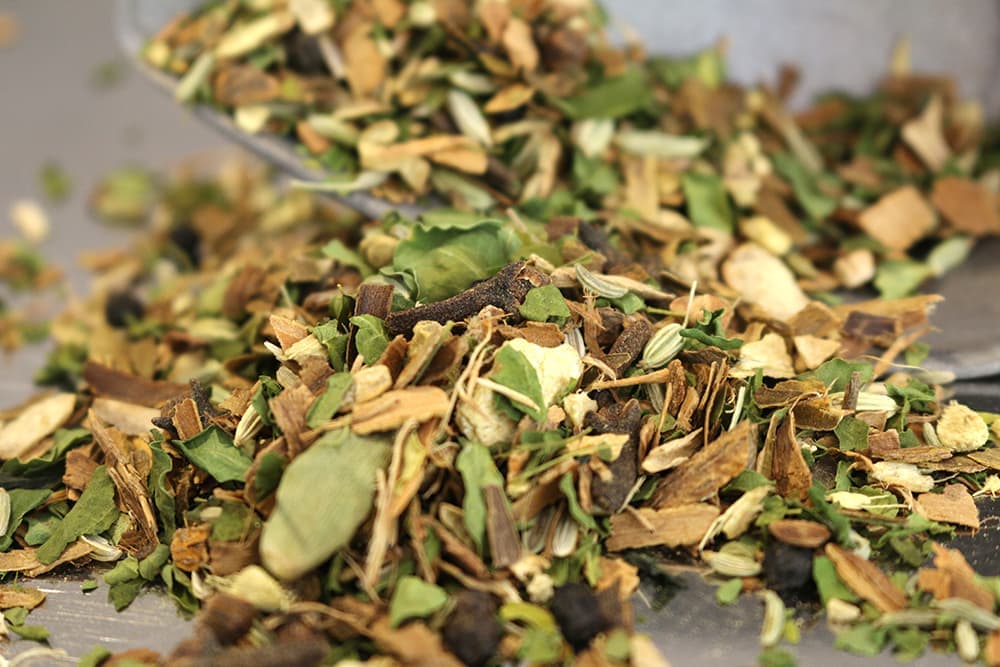 Yoga Tee, Bio, 100g (Naturbelassener, Ayurveda Kräutertee)