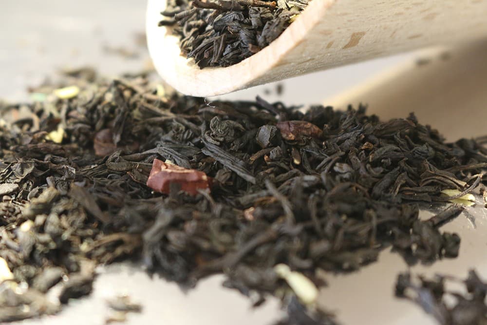 schwarztee-schoko-sahne-trueffel-s Schoko Sahne Trüffel (Schwarzer Tee - Schokolade. Schwarztee. Luxus.)