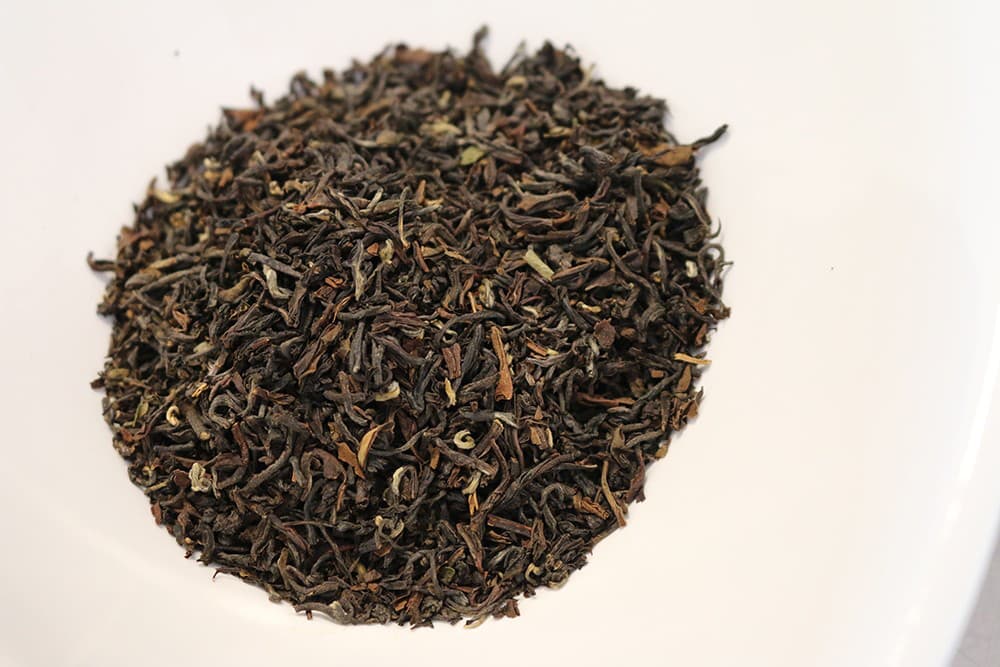 schwarzer-tee-lingia-bio-s Darjeeling: Lingia, Bio, Second Flush (Würze. Eleganz. Charakter.)