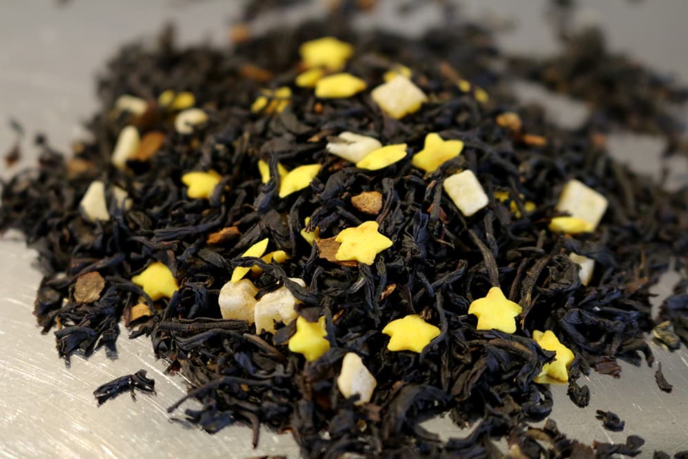 Sternenzauber (nat. aromatisierter Schwarzer Tee - Vanille. Zimt. Mango.)