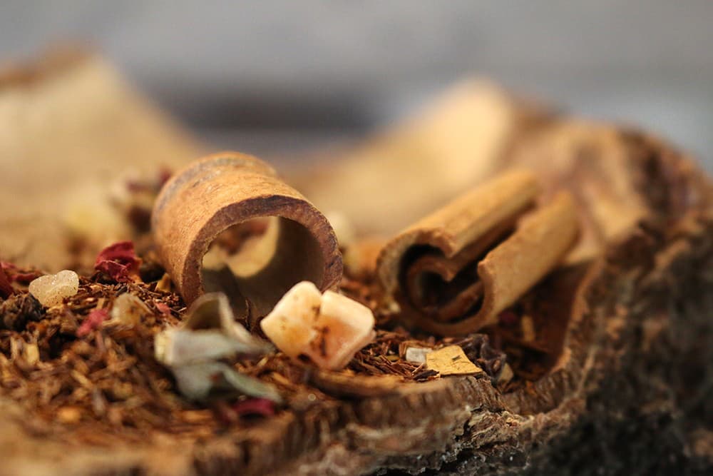 rooibos-zimt-pflaume-s Zimt Pflaume (Rooibos - Fruchtige Wärme für Herz und Seele.)