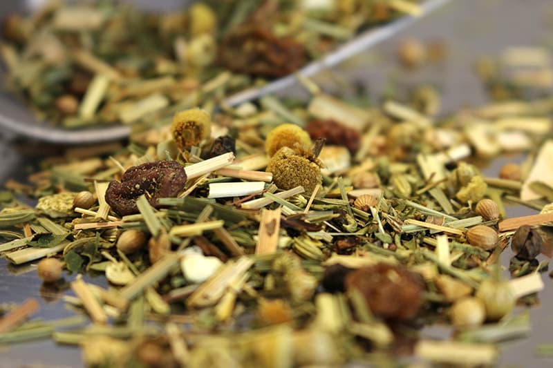 kraeutertee-winterstimmung-bio-s Winterleuchten, Bio, 100g (Kräutertee - Achtsam, Wohltuend, Zentrierend.)