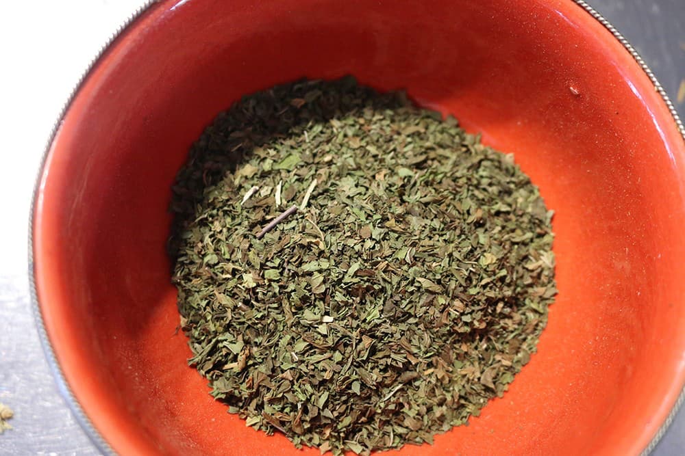 kraeutertee-nana-minze-geschnitten-bio-s Nana Minze, Bio, 70g
