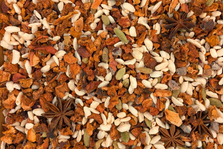 Milder Adventstee, Bio (Milder Früchtetee - Apfel. Kirsche. Zimtzauber.) Milder Adventstee, Bio (Milder Früchtetee - Apfel. Kirsche. Zimtzauber.)