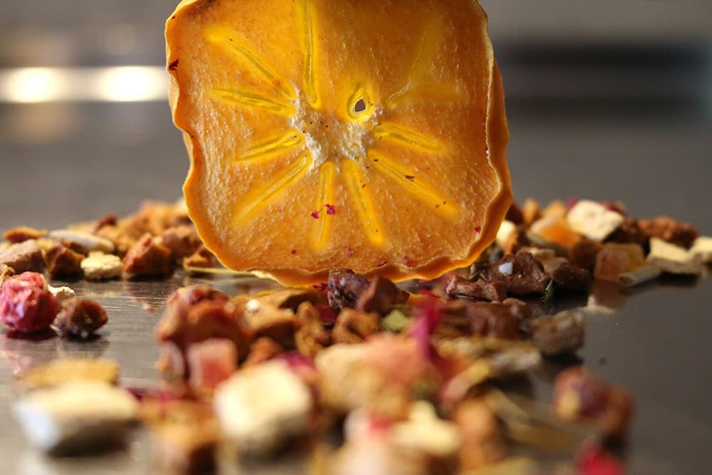 fruechtetee-goetterfrucht-mild-s Götterfrucht (Milder Früchtetee mit Kaki-Pfirsich-Geschmack)