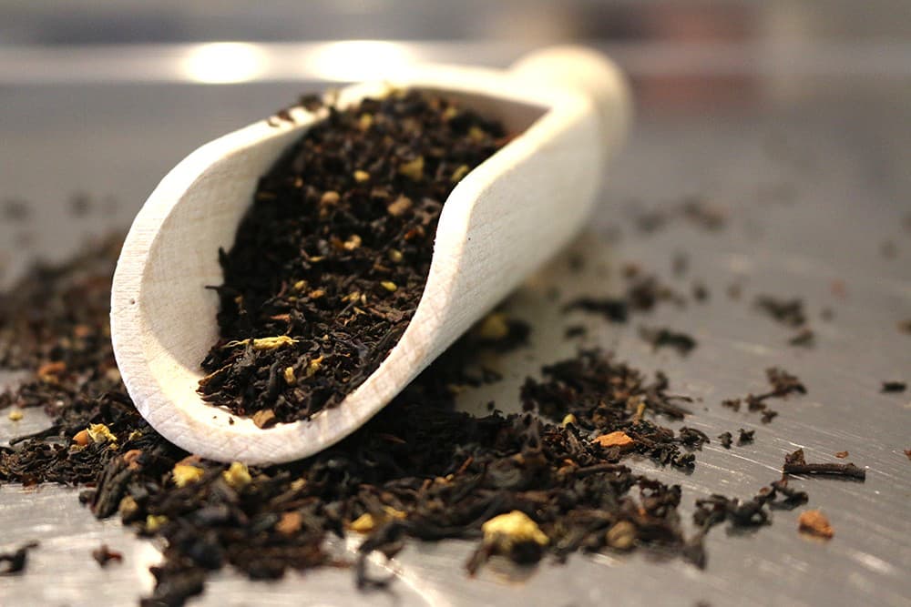 schwarzer-tee-chai-s Chai Tee: Chai Tee (Würzig. Vollmundig. Belebend.)