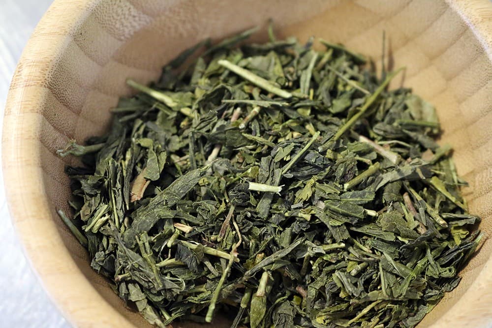 gruentee-bancha-bio-s Japan: Bancha, Bio (Grüner Tee - Sanft. Bekömmlich. Alltagstauglich.)