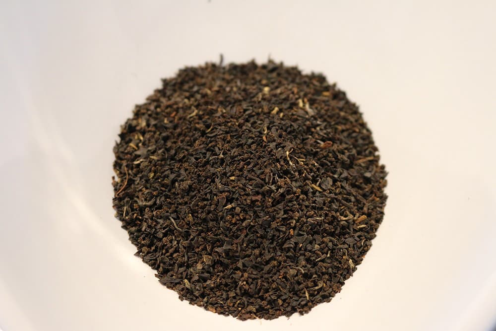 schwarzer-tee-scottish-breakfast-tea-s Assam/Kenia: Scottish Breakfast Tea (Kräftig. Malzig. Wach.)