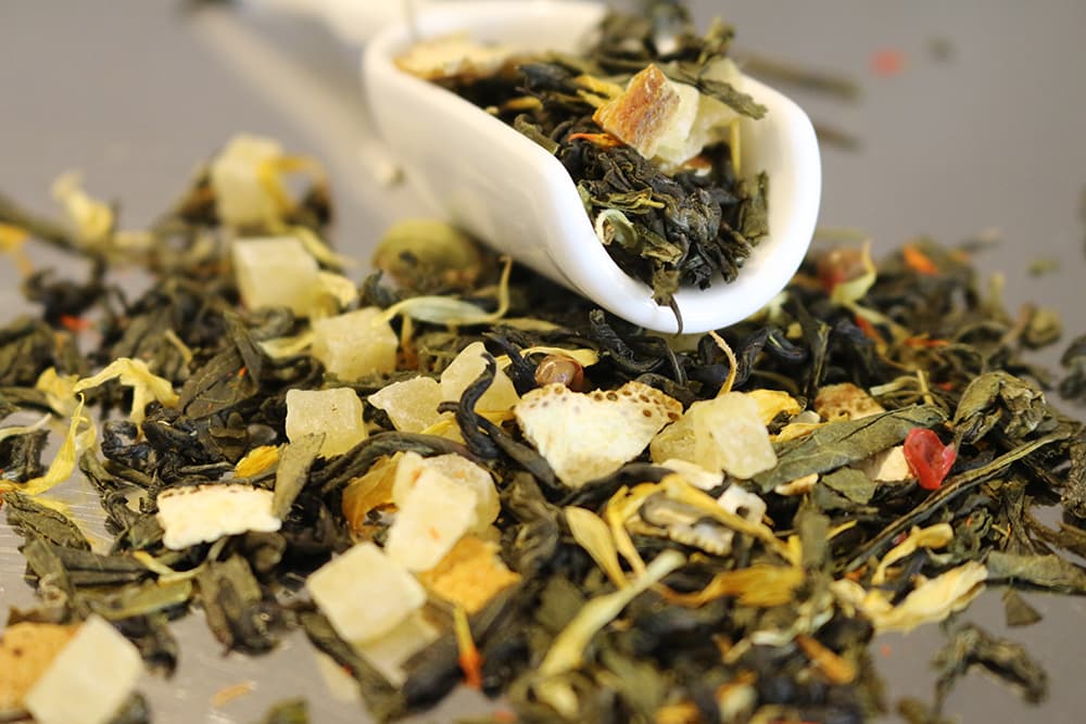 Grüne Verführung (Natürlich aromatisierter Grüner Tee - Orange, Aprikose und ein Hauch Kardamom)