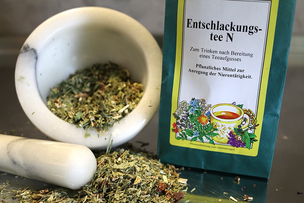 arzneitee-entschlackungstee-n-s Entschlackungstee N, 100g (Pflanzliches Mittel zur Anregung der Nierentätigkeit)
