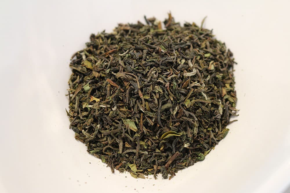 schwarzer-tee-steinthal-s Darjeeling: Steinthal, First Flush, Bio (Blumig. Mild. Elegant.)