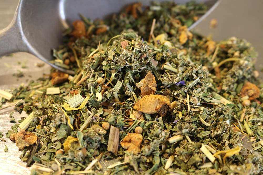 Naturbursche, Naturbelassener Bio Kräutertee, 100g  (Natürlich. Klar. Erdverbunden.)